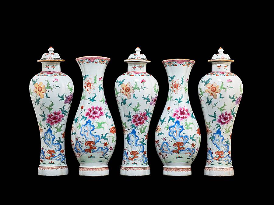 Chinese export porcelain famille rose Garniture