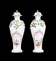 GG: Pair of Chinese soft paste porcelain vases with appliqué, Dutch decorated