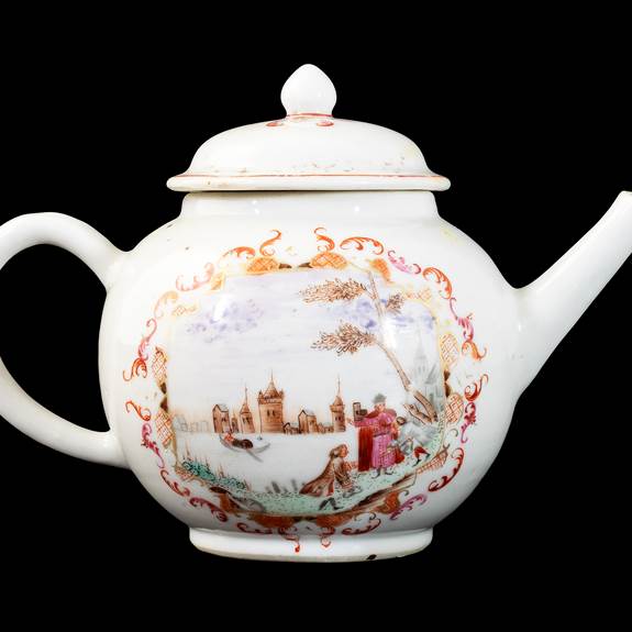 GG: Chinese export porcelain European subject teapot and cover