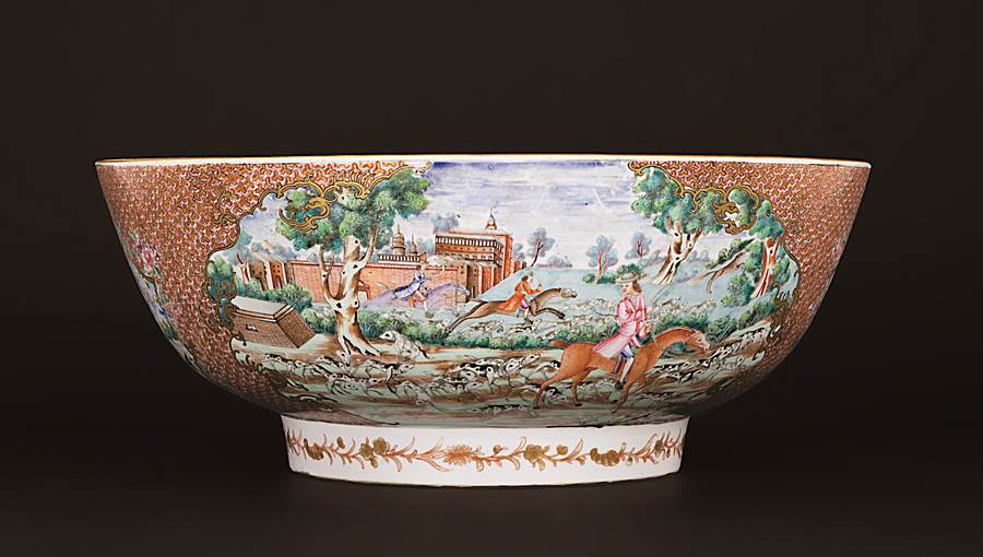 Chinese export porcelain famille rose punchbowl with fox hunting scenes