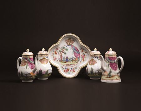 Chinese export porcelain famille rose cruet set and tray with the valentine pattern