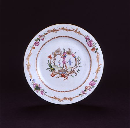 CHINESE EXPORT FAMILLE ROSE EUROPEAN SUBJECT PLATE