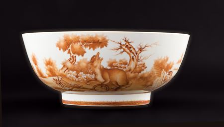 Chinese export porcelain small punchbowl with two fox scenes